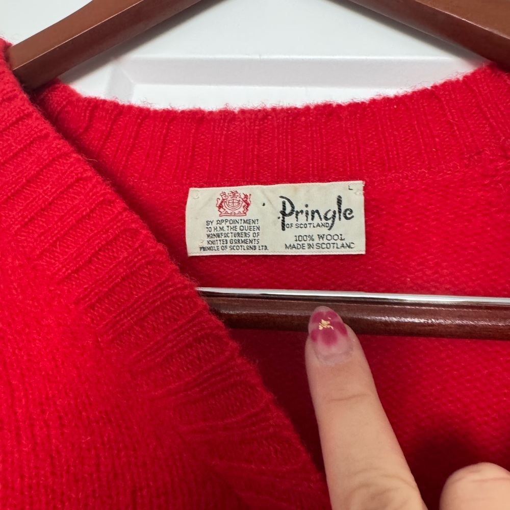 Vintage Pringle Bright Red V-Neck Sweater - Picture 4 of 4